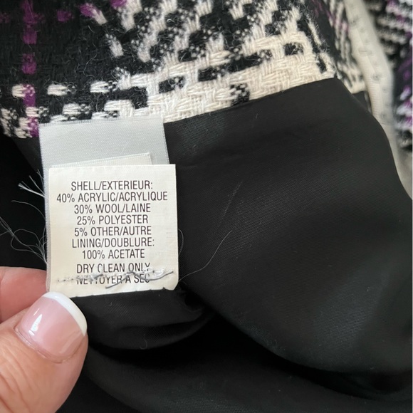 BLACK AND WHITE PLAID SINGLE BREASTED JACKET - Picture 8 of 9